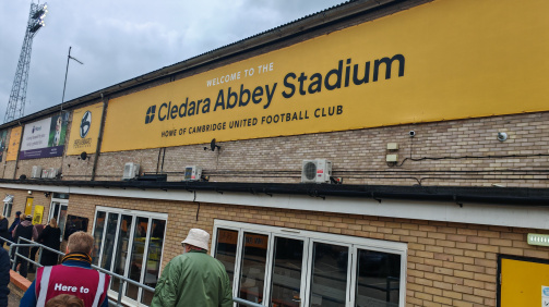 © Lennart Fey - The outer wall of the Cledara Abbey Road Stadium of Cambridge United