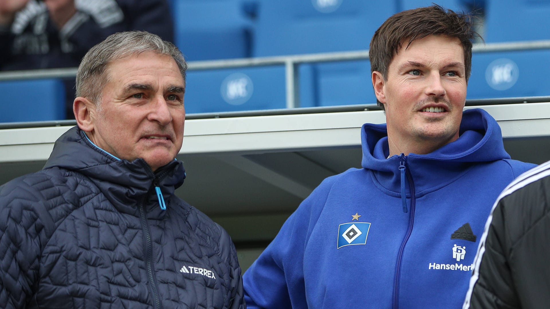 Despite the KSC bankruptcy, the HSV remains optimistic: sports director Kuntz (left) attested coach Polzin after 1: 2 a good analysis work. (Archive image) Despite the KSC bankruptcy, the HSV remains optimistic: sports director Kuntz (left) attested coach Polzin after 1: 2 a good analysis work. (Archive image)