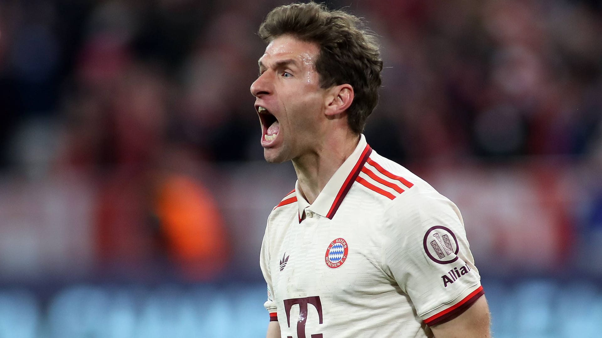 Full: Bayern star Thomas Müller in the game against Inter Milan.