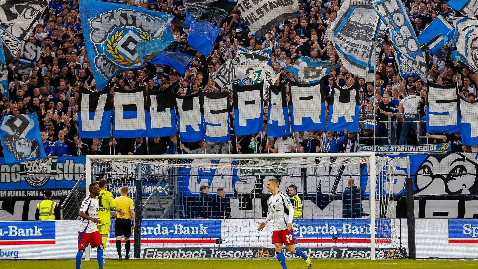 The north grandstand is the heart of the HSV: the Volksparkstadion is almost always sold out in 2024/25.