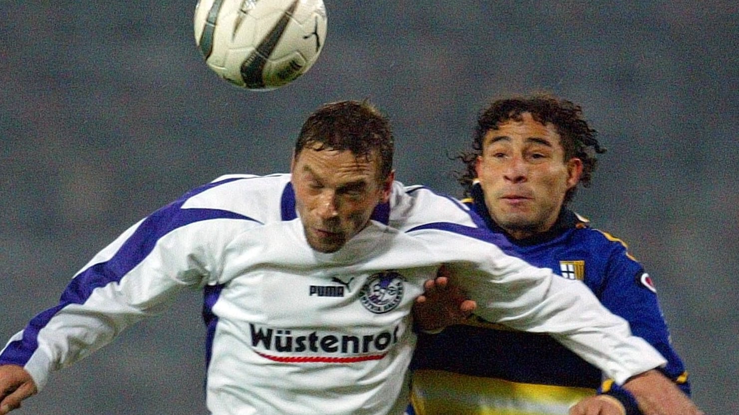 Jorge Bolaño (left) In addition to Thomas Häßler: Between 1995 and 2003 he wore the national jersey of Colombia.