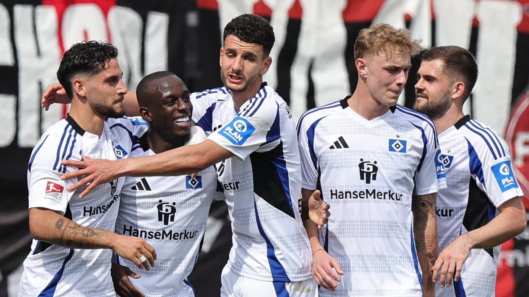 Cheers at HSV: The Hamburgers finally want to make promotion to the Bundesliga.