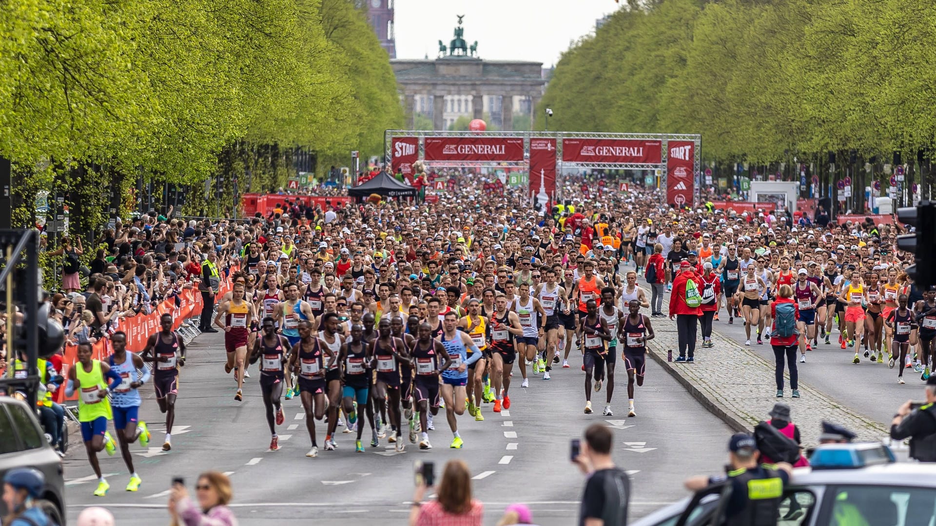 Annual tradition: start at the Berlin half marathon 2024.