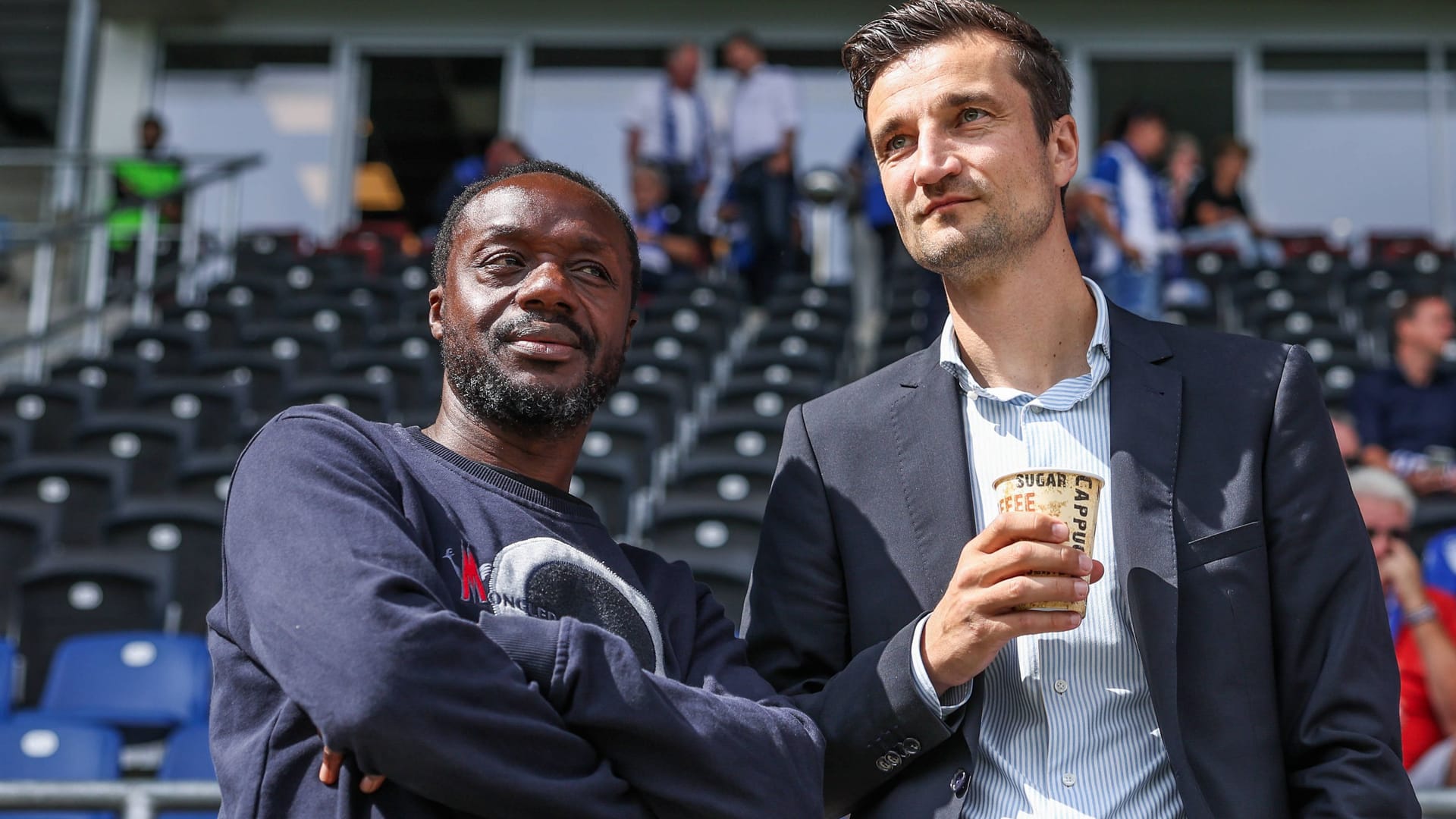 Squad planner Ben Manga (left) and CEO Matthias Tillmann: At Schalke 04 it is restless.