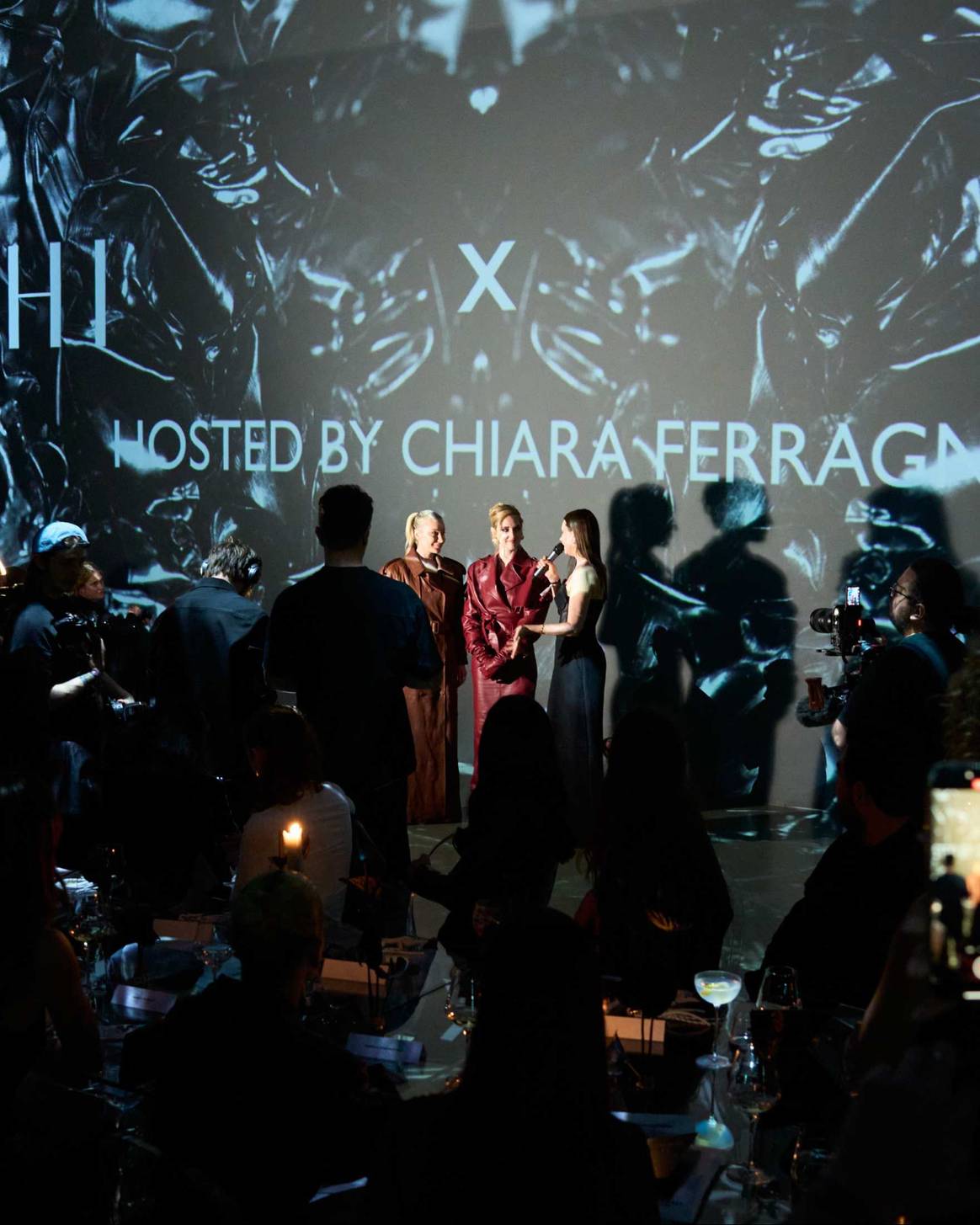 Vlnr Valentina Ferragni, Chiara Ferragni and Roxana Voloseniuc during the Manhoki dinner.