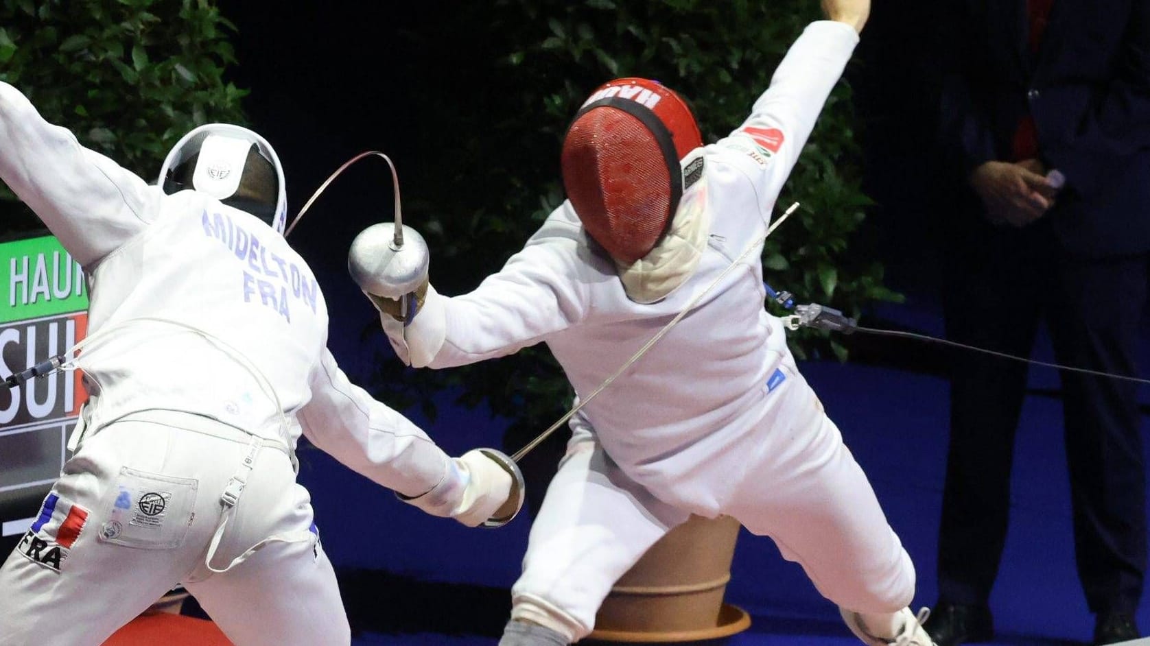 Ian Hauri (right) in the fight with Luidgi Midelton (archive picture): The Swiss was also involved in the campaign. Ian Hauri (right) in the fight with Luidgi Midelton (archive picture): The Swiss was also involved in the campaign.