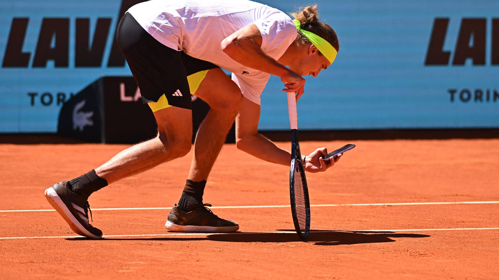 Alexander Zverev struggled with the technology during his third round match in Madrid.