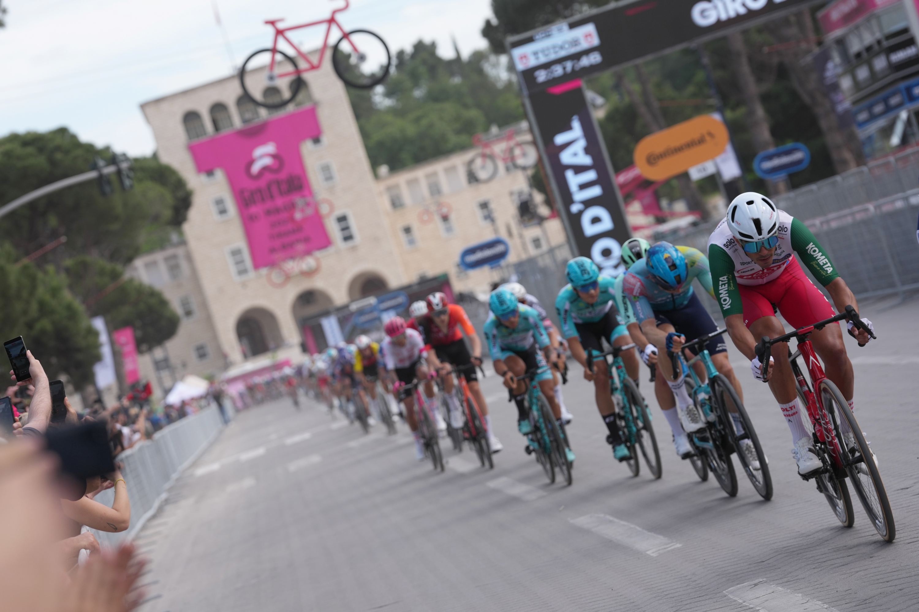 The Pack Rides During the Stage 1 of the Giro Dâ € ™ Italia from Durazzo (Durres) to Tirana (Tirane), Albania -Friday, May 9, 2025. Sport - Cycling. (Photo by Fabio Ferrari/LaPresse)
