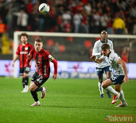Super star from Fenerbahçe to the castle!