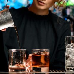 Cocktail shop | Photo: CEDOC