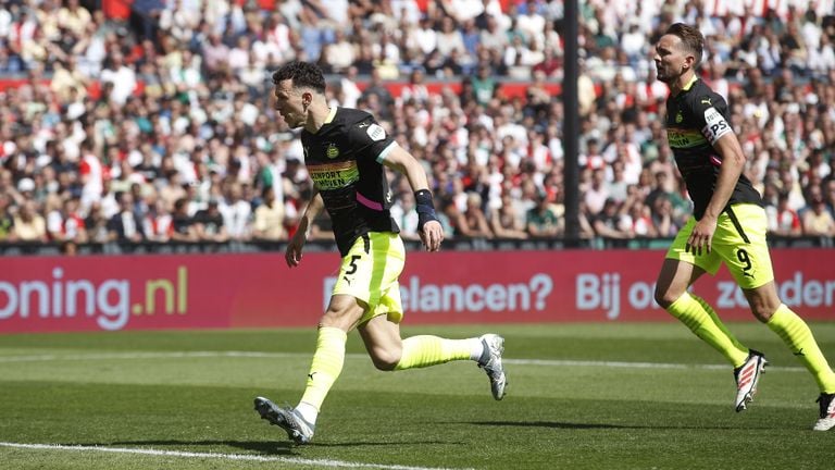 Ivan Perisic made the 2-1 for PSV against Feyenoord. (Photo: ANP, Bart Stoutjesdijk)