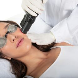 This develops laser technology in skin care medicine. | Photo: Tecnoimagen