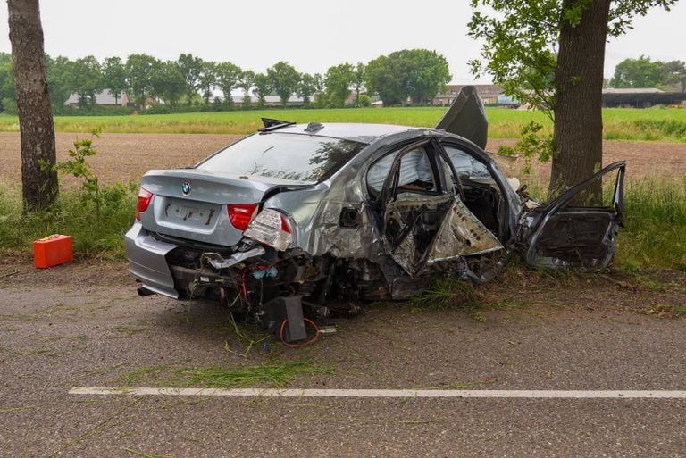 A lot of damage to the crashed car (photo: Harrie Grikes/ Persbureau Heitink.)