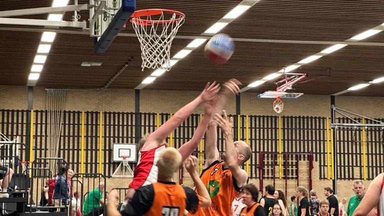 "They are all fanatic." (Photo Omroep Brabant).