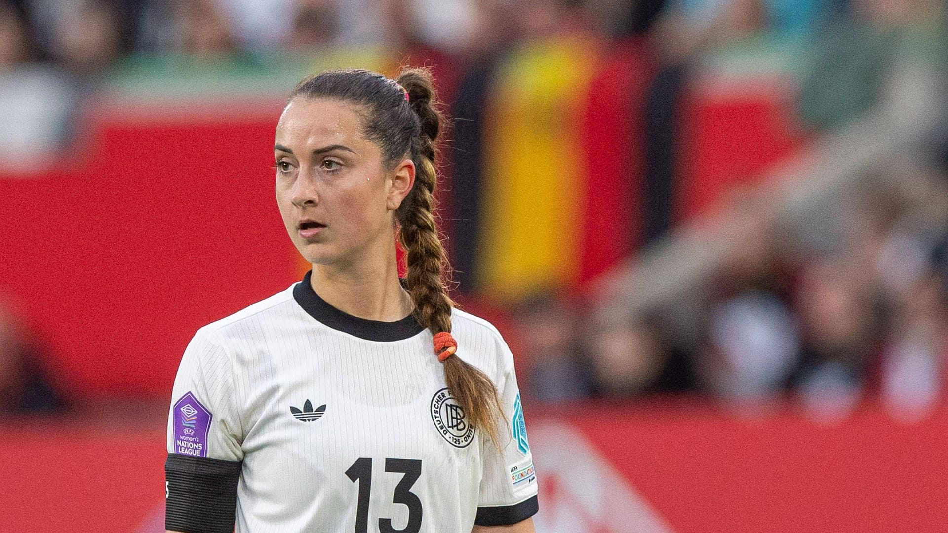 Sara Däbritz: She also played for SC Freiburg in her career.