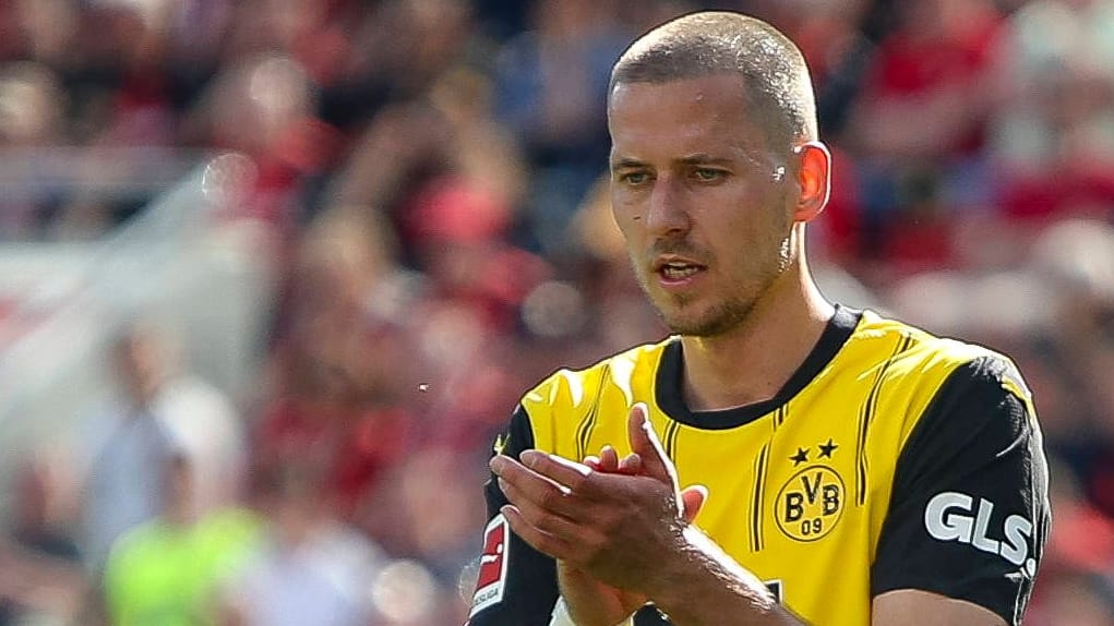 Waldemar Anton: He came to BVB from Stuttgart in July of last year.