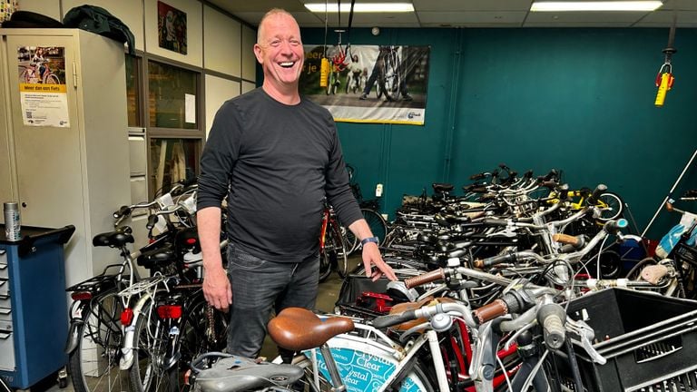 Twan van Buul from Eindhoven is a bicycle technician and helps homeless people recover bicycles (photo: Floor Foole)