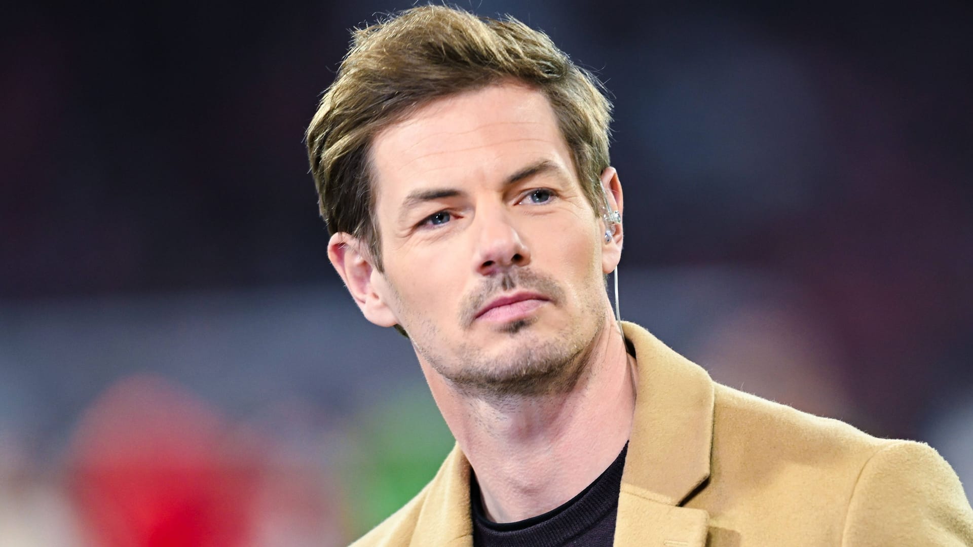 Alex Schlüter: The 40-year-old started his TV career at the streaming service DAZN, became the face of the football broadcasts. Alex Schlüter: The 40-year-old started his TV career at the streaming service DAZN, became the face of the football broadcasts.