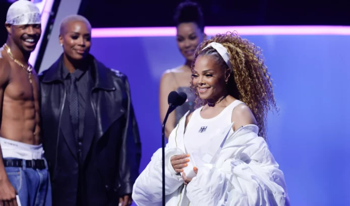 Janet Jackson in her speech to award the Icon Awards at the American Music Awards 2025