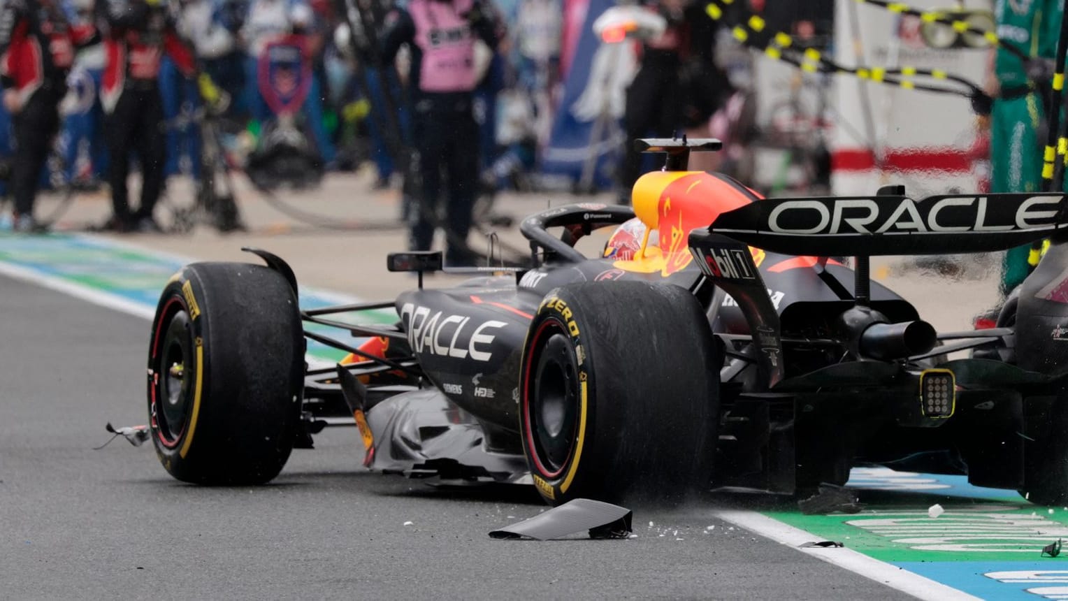 Max Verstappen: He received a punishment.