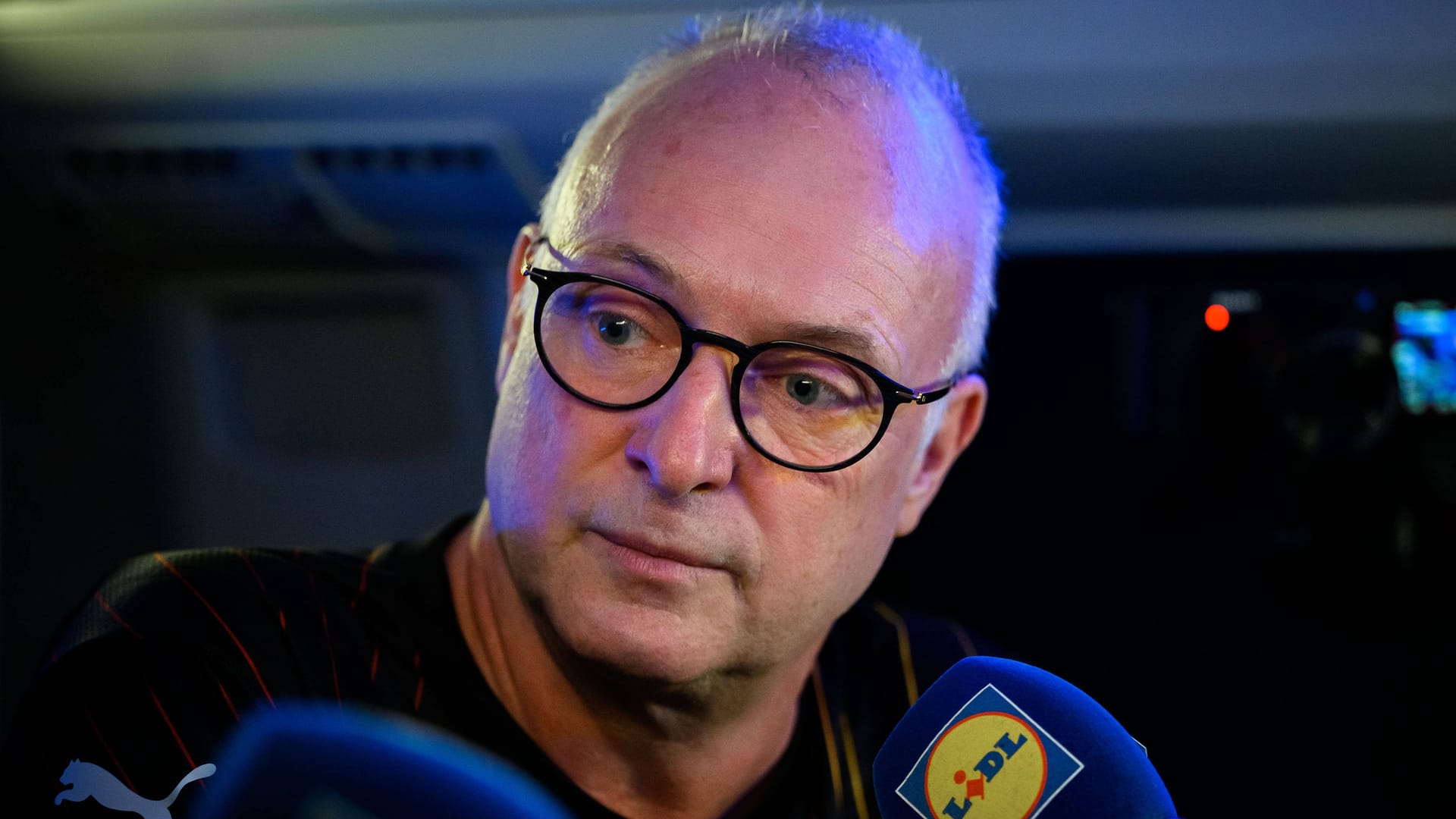 Frank Buschmann: The TV presenter himself played basketball before his media career, including the second division club BG Hagen at the time.