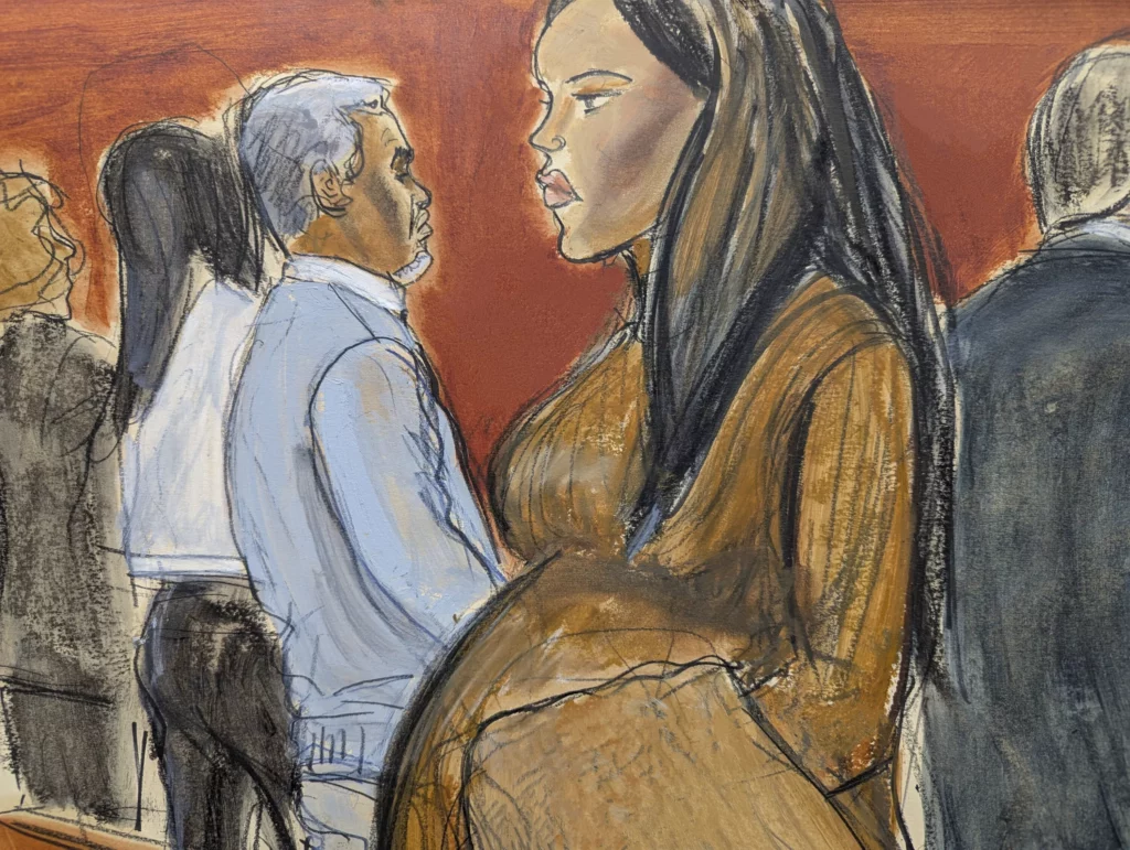 Cassie Ventura, according to the Federal Court in Manhattan in New York, goes out of the courtroom, past Sean Combs