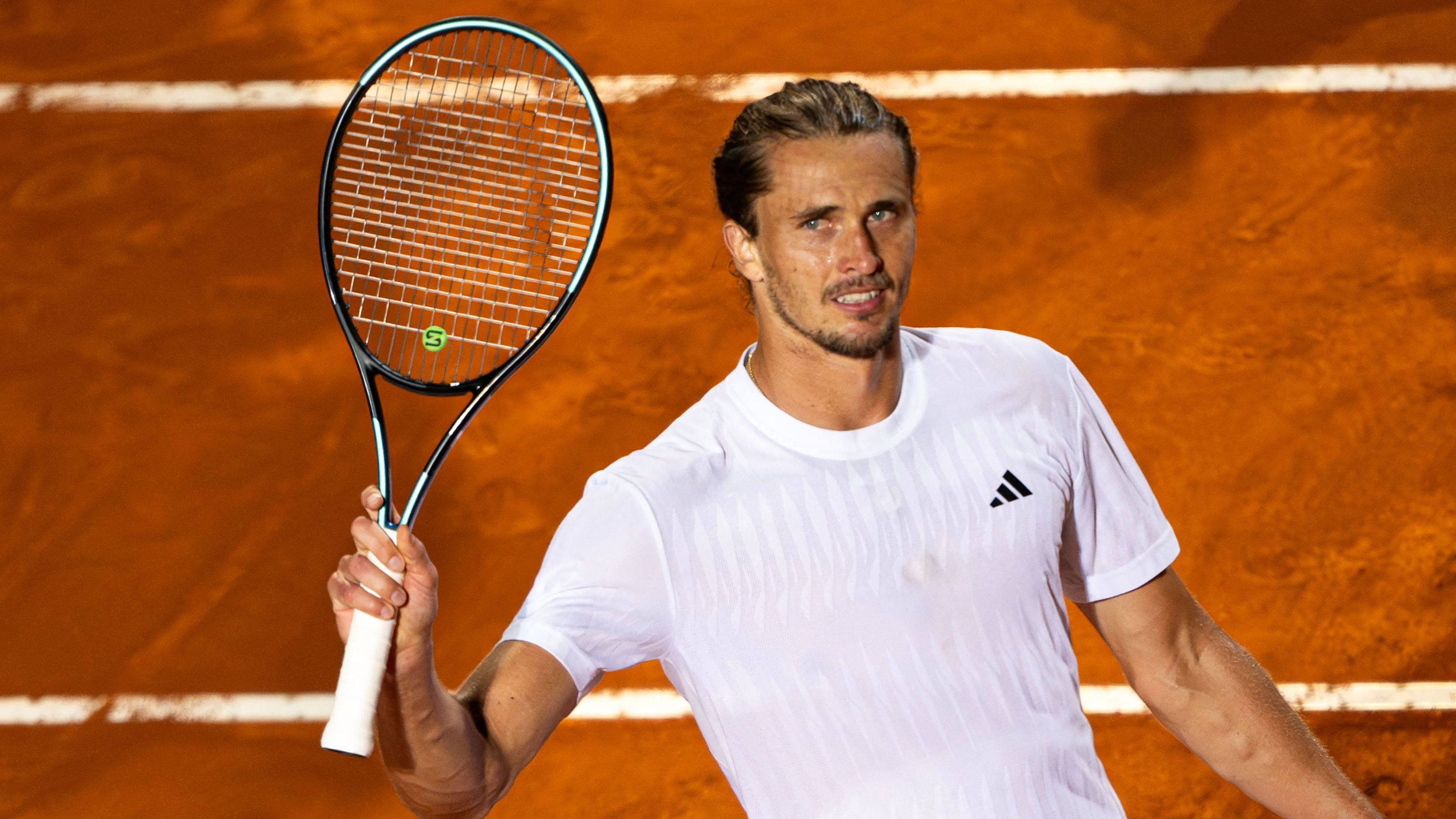 Alexander Zverev cheered on his victory against Camilo Ugo Carabelli
