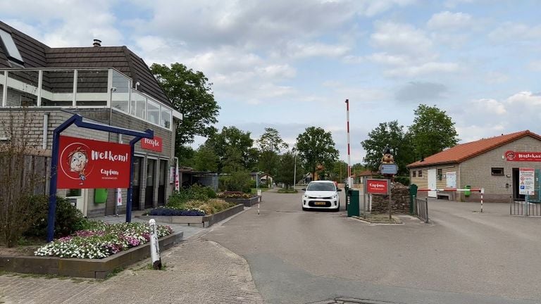 The entrance to Holiday Park Capfun Wondermolen in Molenschot (photo: Omroep Brabant).