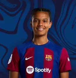 Esmee Brugts, Delantero
