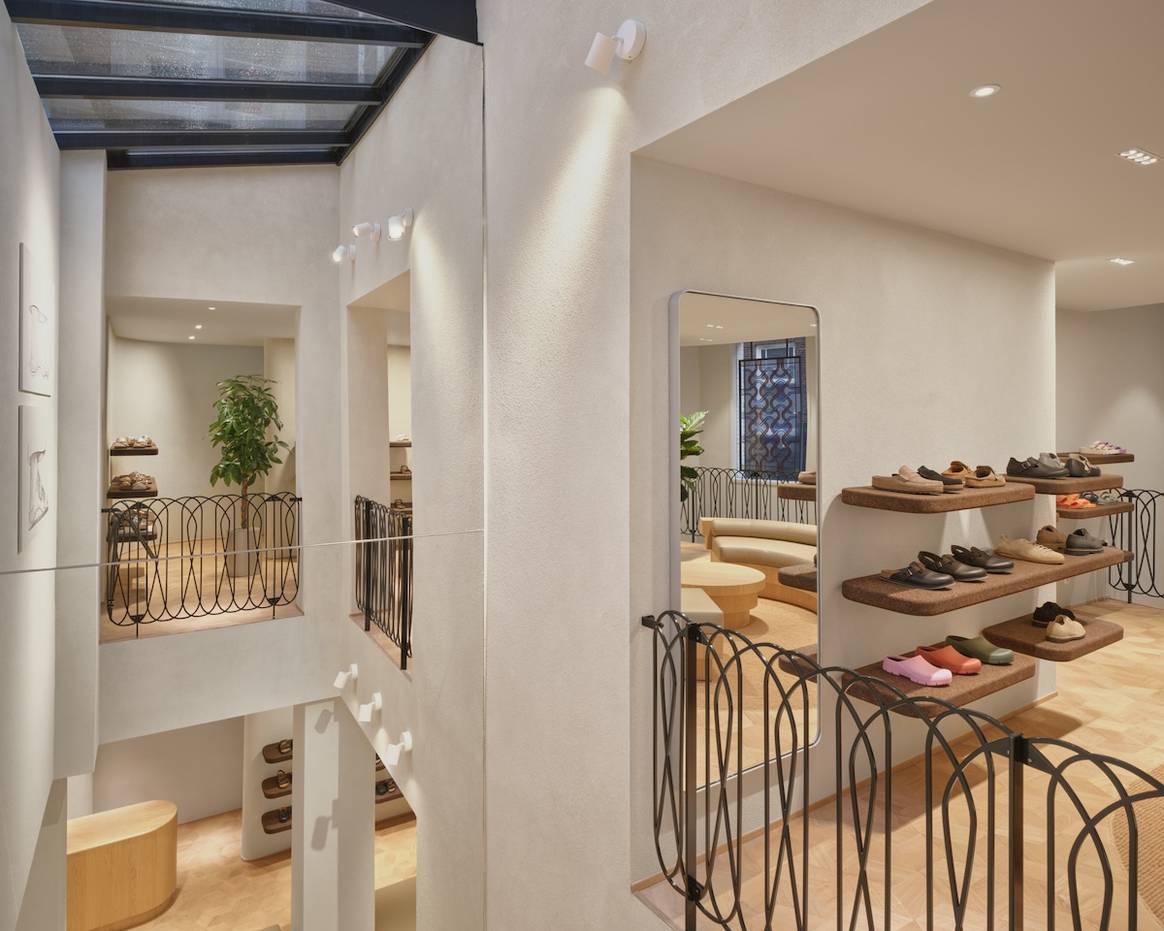 The Birkenstock Store in the Hague extends over two floors