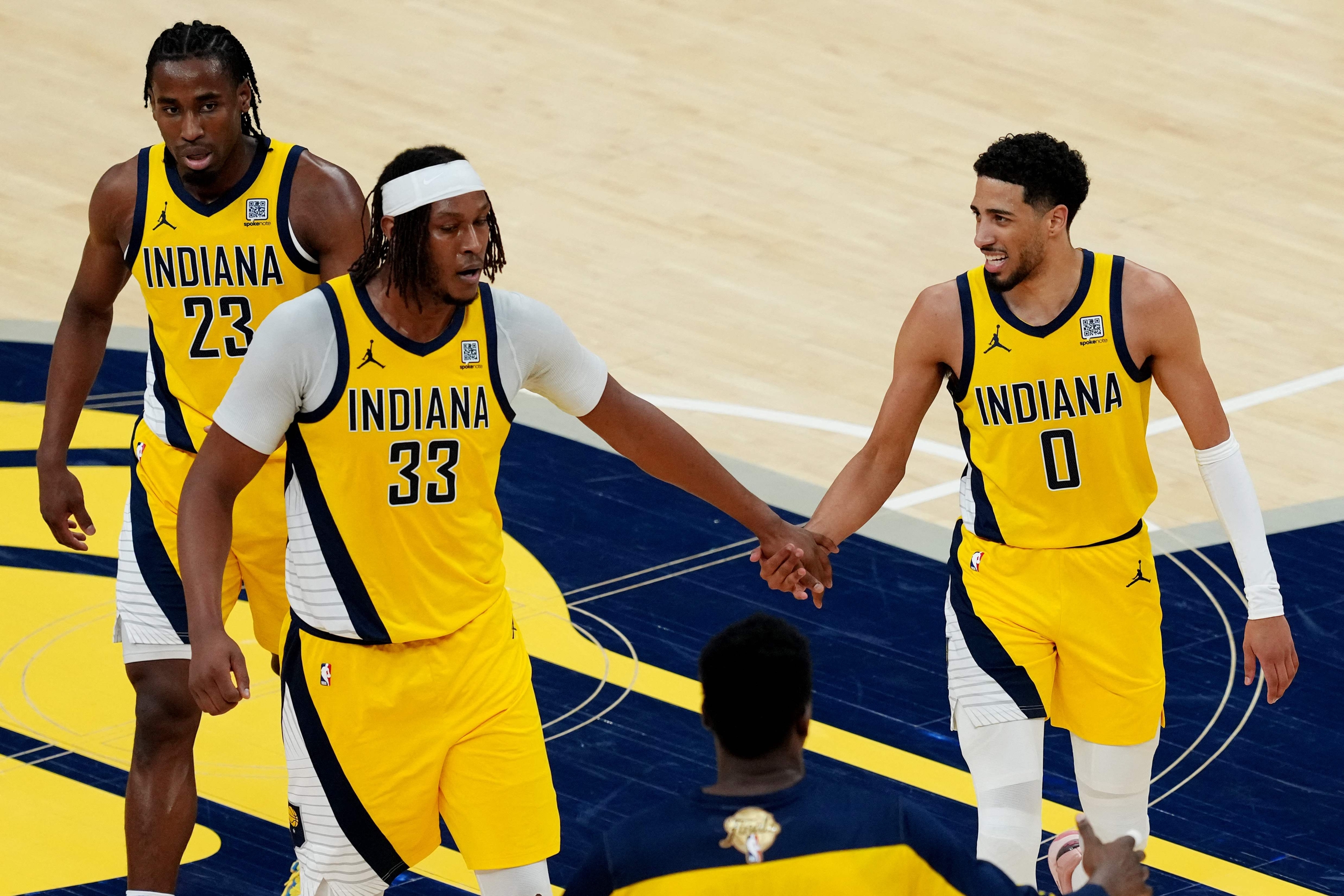 Indianapolis, Indian - June 19: Myles Turner #33 and Tyrese Haliburton #0 of the Indiana Pacers React During The Third Quarter Against The Oklahoma City Thunder in Game Six of the 2025 NBA Finals at Gainbridge Fieldhouse on June 19, 2025 in Indianapolis, Indian. Notes to User: User Expressly Acknowledges and Agrees That, by Downloading and or Using This Photograph, User is allowed to the Terms and Conditions of the Getty Images License Agreement. Dylan Buell / Getty Images / AFP (Photo by Dylan Buell / Getty Images North America / Getty Images Via AFP)