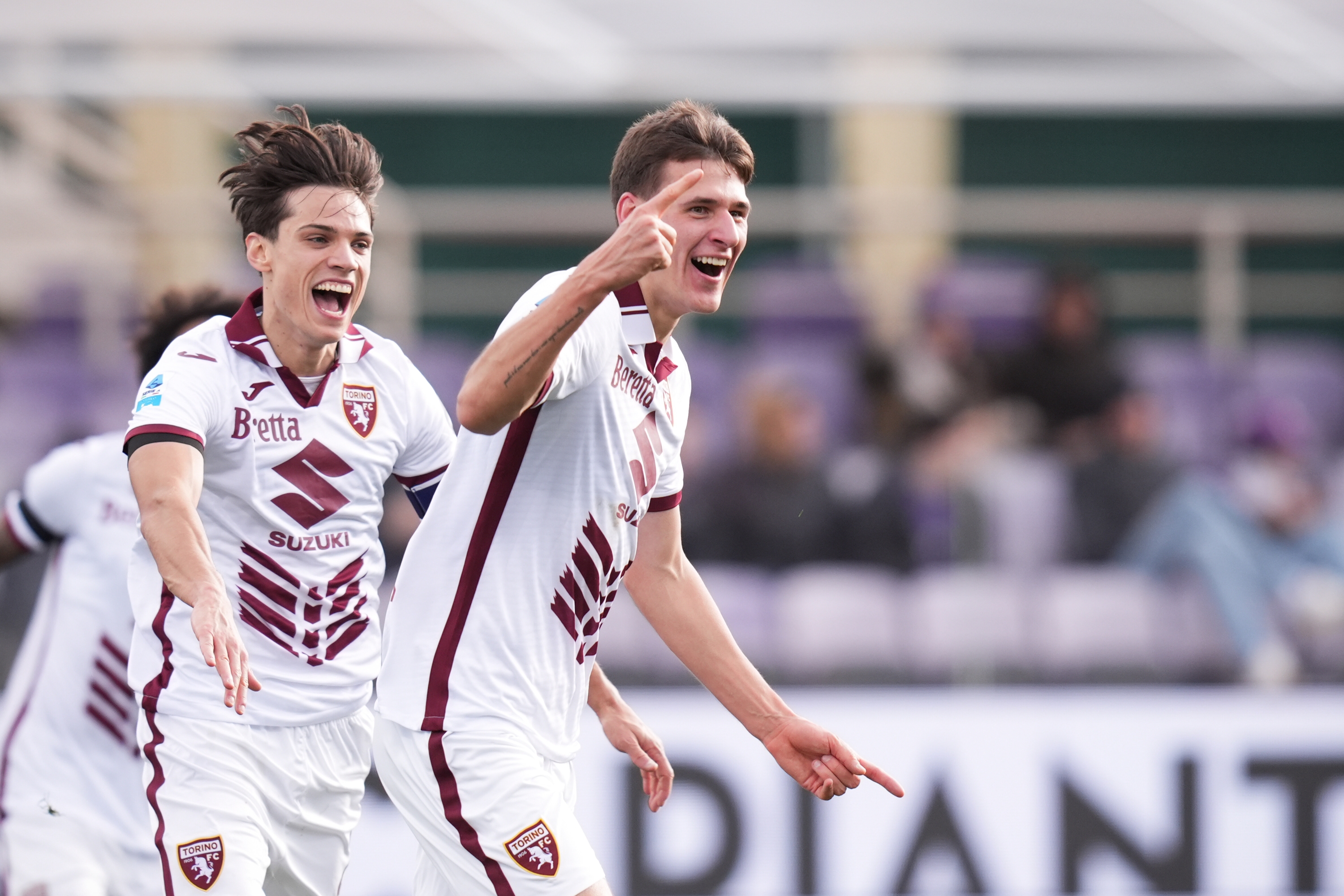 Turin's Gvidas Gineitis Celebrates After Scoring The 1-1 Goal For His Team During the Serie A Enilive 2024/2025 Match Bethaeen Fiorentina and Turin - Serie A Enilive at Artemio Stadium - Sport, Soccer - Florence, Italy - Sunday Janogy 19, 2025 (Photo by Massimo Paolone/LaPresse)