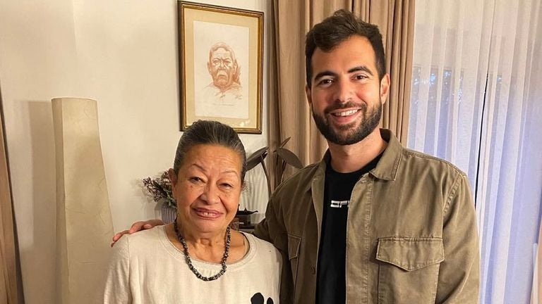 Isje with her grandson Jordi Amat (photo: private). 