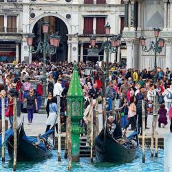 Tourism | Photo: CEDOC