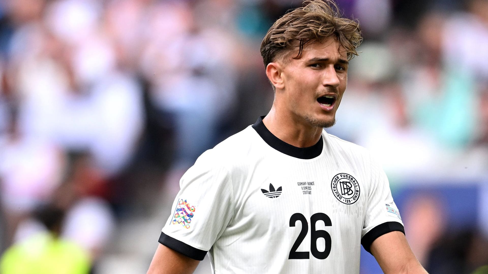 Tom Bischof: The international joins FC Bayern prematurely.