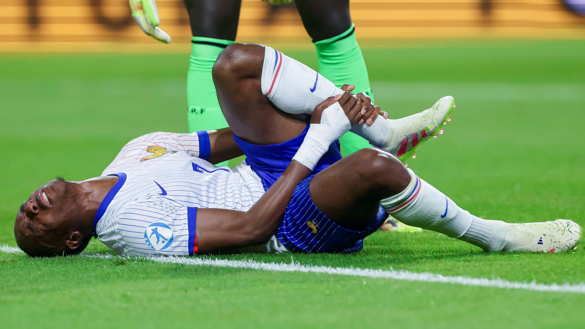 Mathys Tel in the game against Portugal on the ground: Ultimately, it continued for the Frenchman.