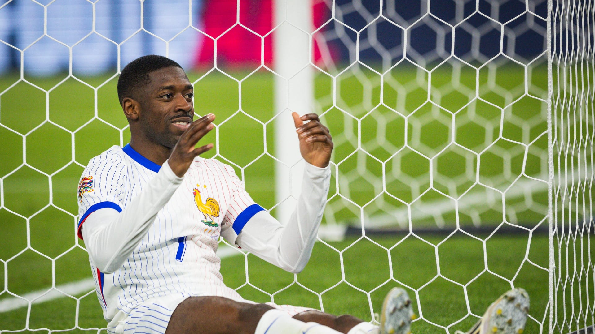 Ousmane Dembélé: He is under contract with PSG.