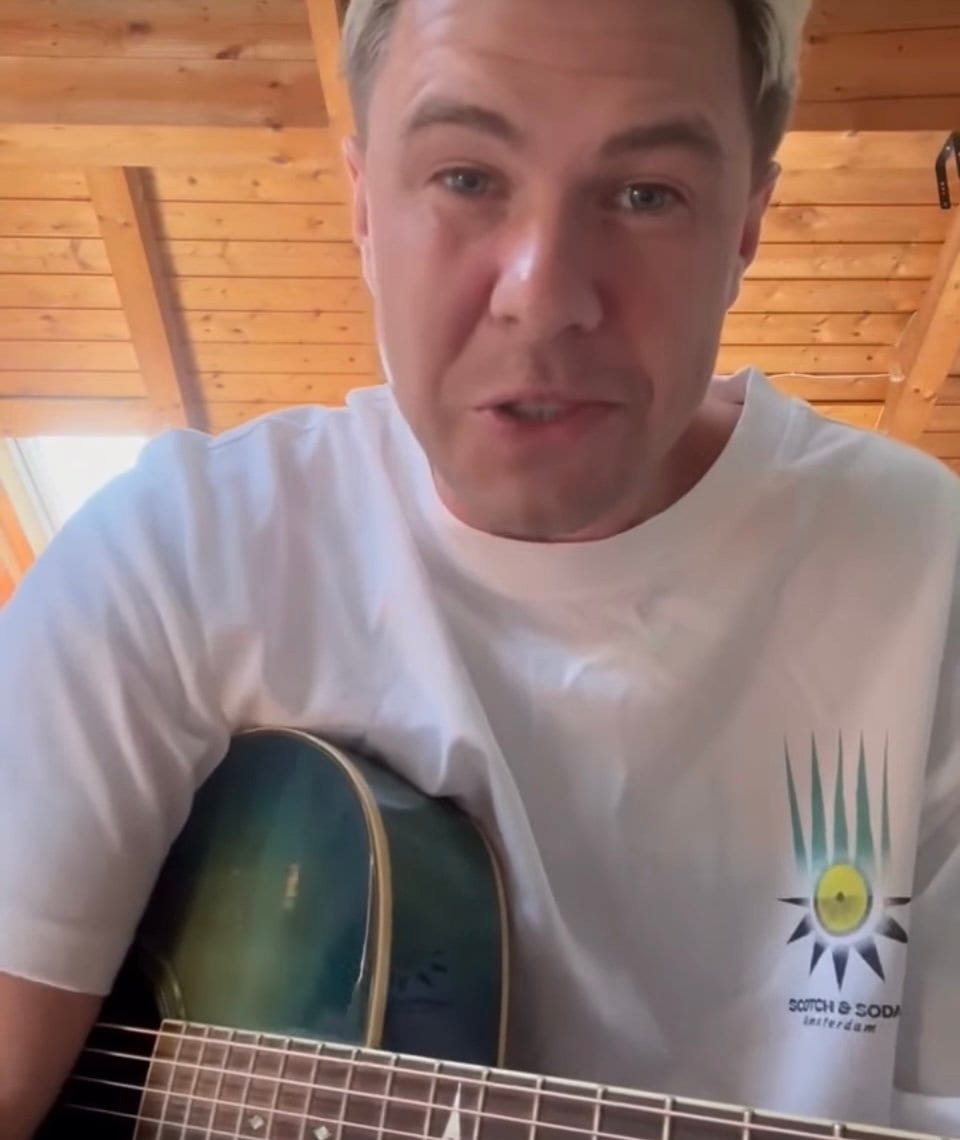 Der bayrische Sänger „0imara“ in seiner Video-Botschaft an die Füchse