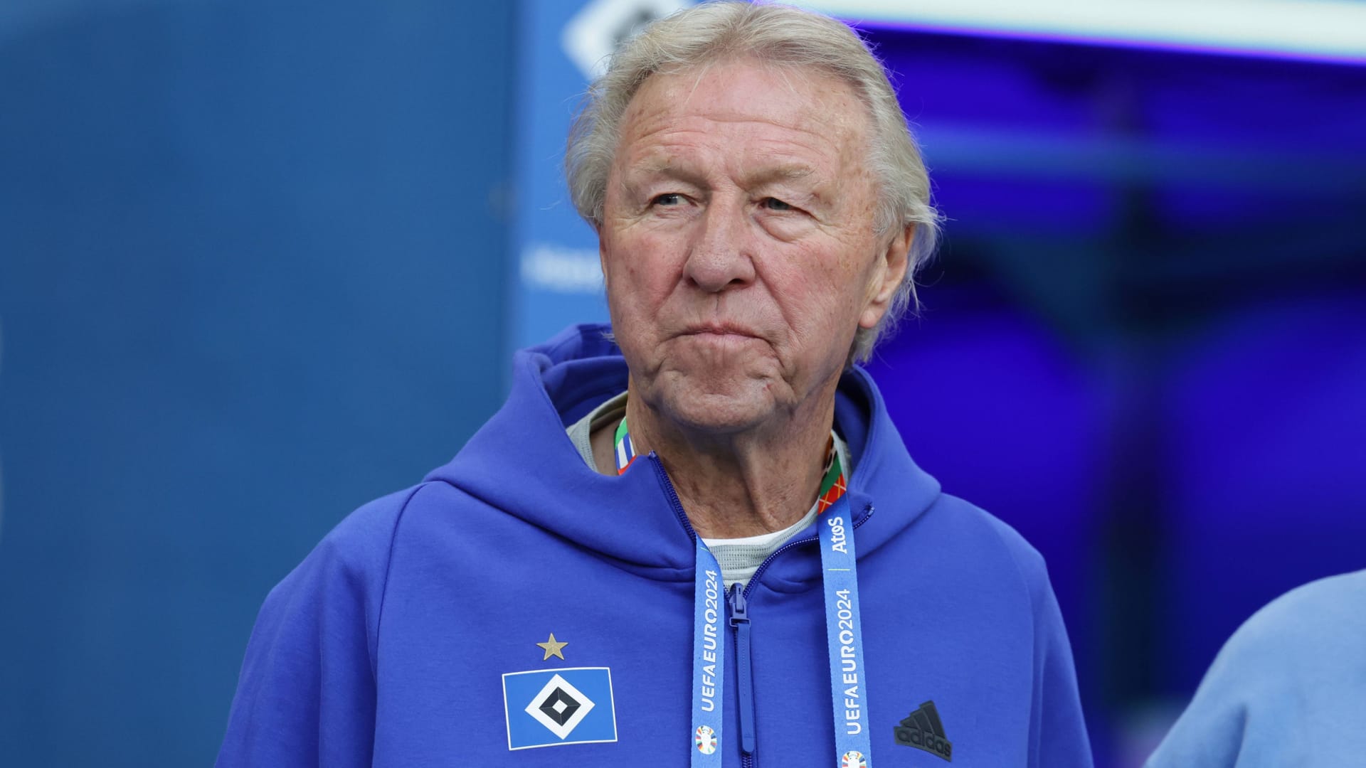 Horst Hrubesch: The HSV young chief calls for a competitive squad for the Bundesliga.