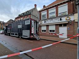 https://api.omroepbrabant.nl/img/f/$width$/$height$/0.64/0.5/bWVkaWEvcHJvZC80NDU3MTU0LmpwZz9zdj0yMDE5LTA3LTA3JnN0PTIwMjAtMDEtMDFUMDAlM 0EWMCUZQTAWIZZZT0YMDQWLTAXLTAXVDAWJTNBMDALM0EWMFOMC3I9YIYYJNNPZZ1VDMZKJMWFRYBPSVJYJY4NUYJNUYHMSNHMQUE