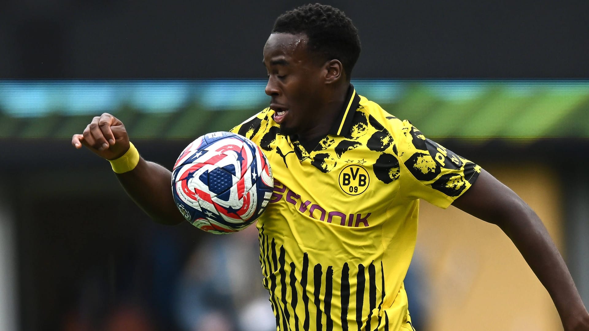 Dortmund's Jamie Gitten: FC Bayern should be interested in the attacker. Dortmund's Jamie Gitten: FC Bayern should be interested in the attacker.