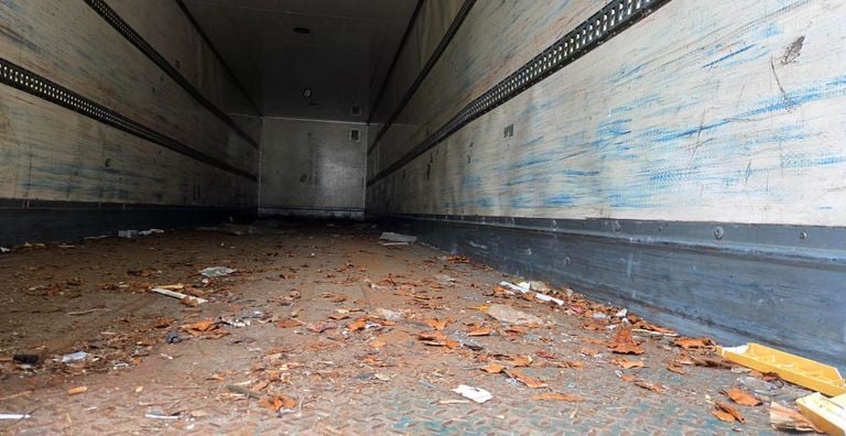 The trailer was emptied by the municipality. (Photo: Omroep Brabant)