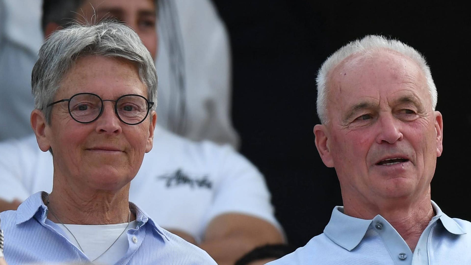 Karin Groß (left) and Hans Wirtz: The parents of Florian Wirtz see every game of her son.