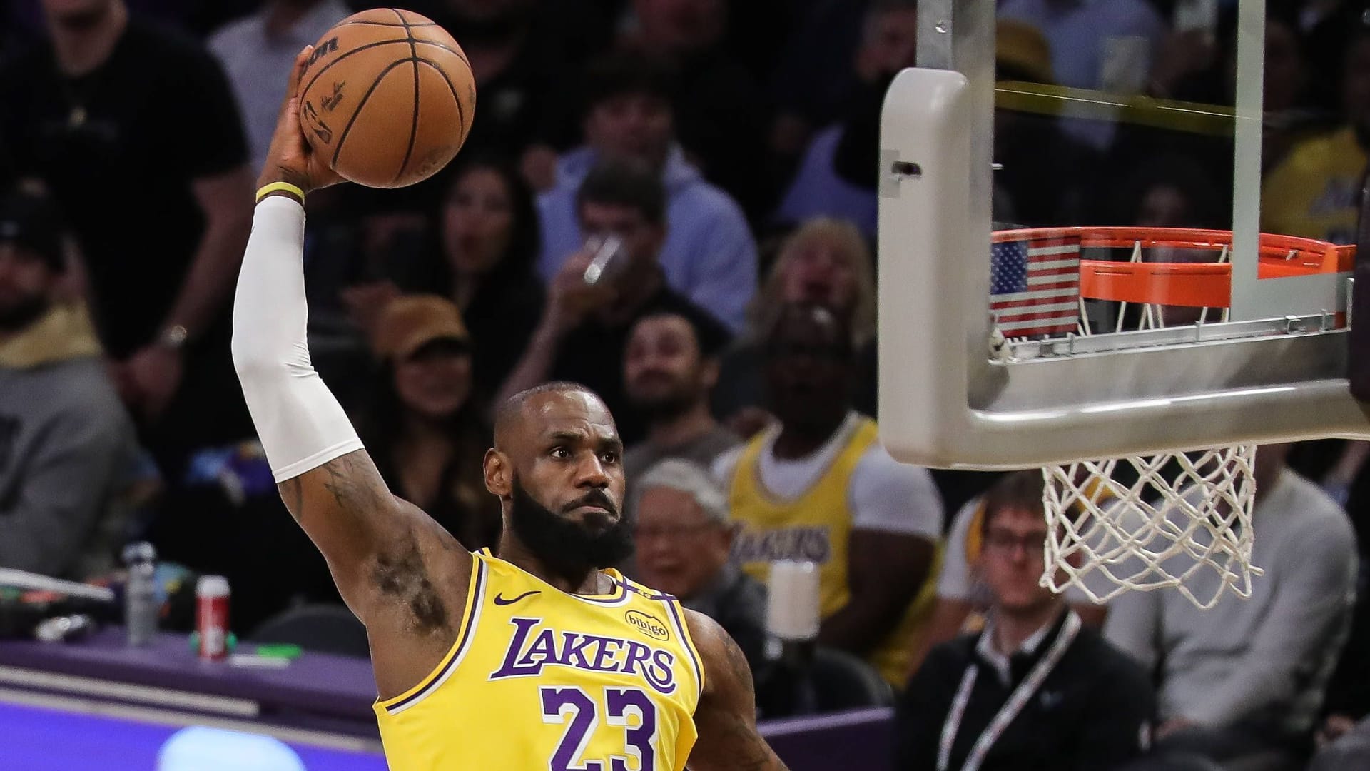 Lebron James: The American is still one of the best players in the NBA.