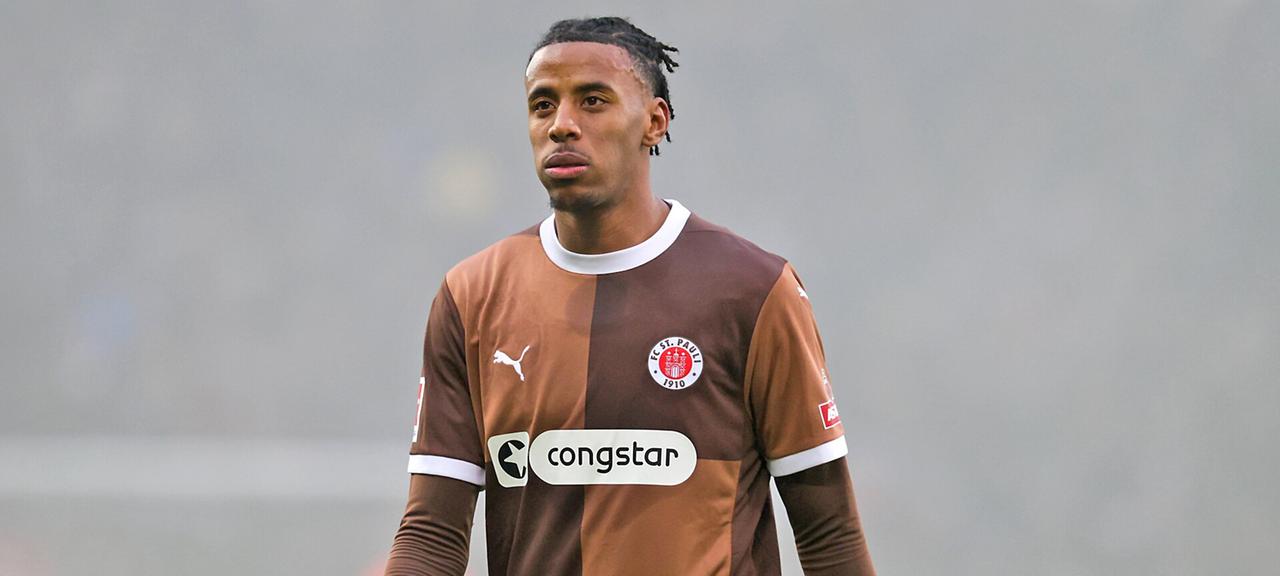 Striker Morgan Guilavogui from FC St. Pauli 