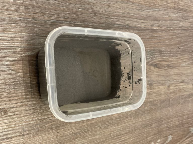 Iron powder (photo: René van Hoof)