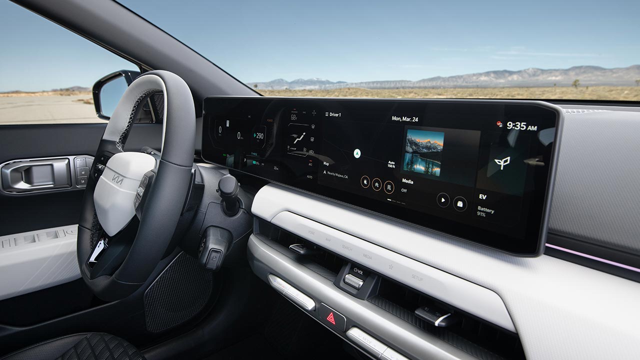 NEW KIA EV4: When the best of a berlina and an electric car come together