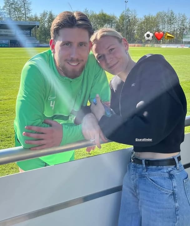 Sarai Linder (25/r.) mit ihrem Freund Justin beim SSV Vorsfelde