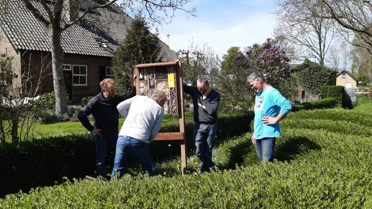 Almost every house in Doeveren has an insect hotel in the garden (photo: private).