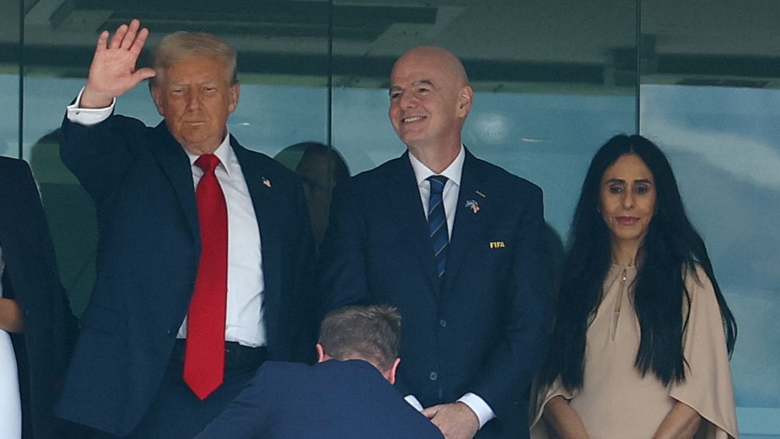 Gianni Infantino next to his wife Leena Al Ashqar (right) at the final of the club World Cup: The couple has four children together.